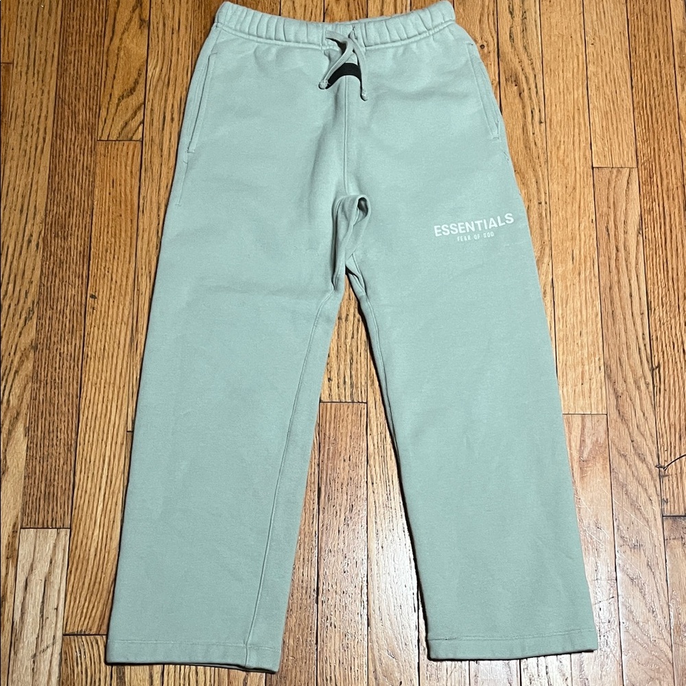 Fear of God Essentials Relaxed Sweatpants, Seafoam kids sz 10